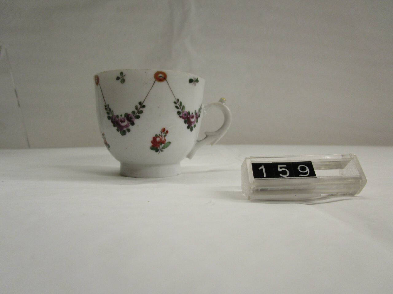 tazzina di Venezia, Manifattura Cozzi (seconda metà sec. XVIII)