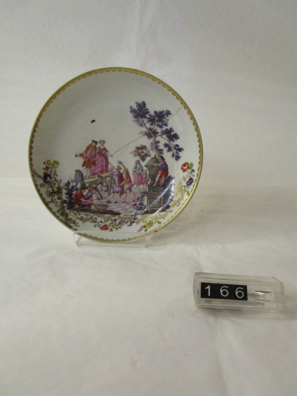 piattino di Venezia, Manifattura Cozzi (seconda metà sec. XVIII)