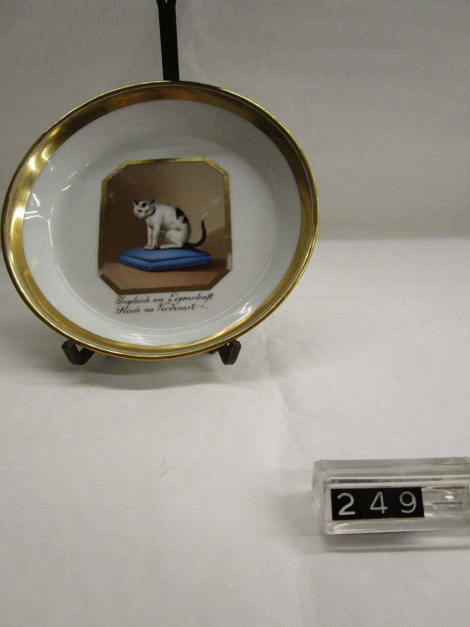 piattino di Vienna, Manifattura di Vienna (inizio sec. XIX)