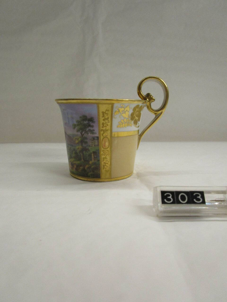 tazza di Vienna, Manifattura di Vienna (prima metà sec. XIX)