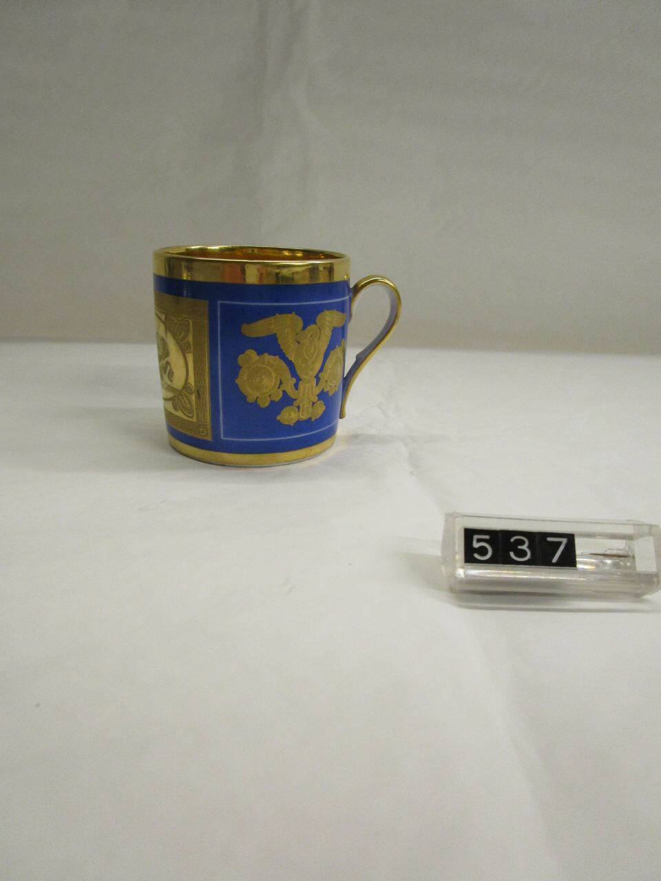 tazza di Parigi, Manifattura Lebon e Halley (prima metà sec. XIX)