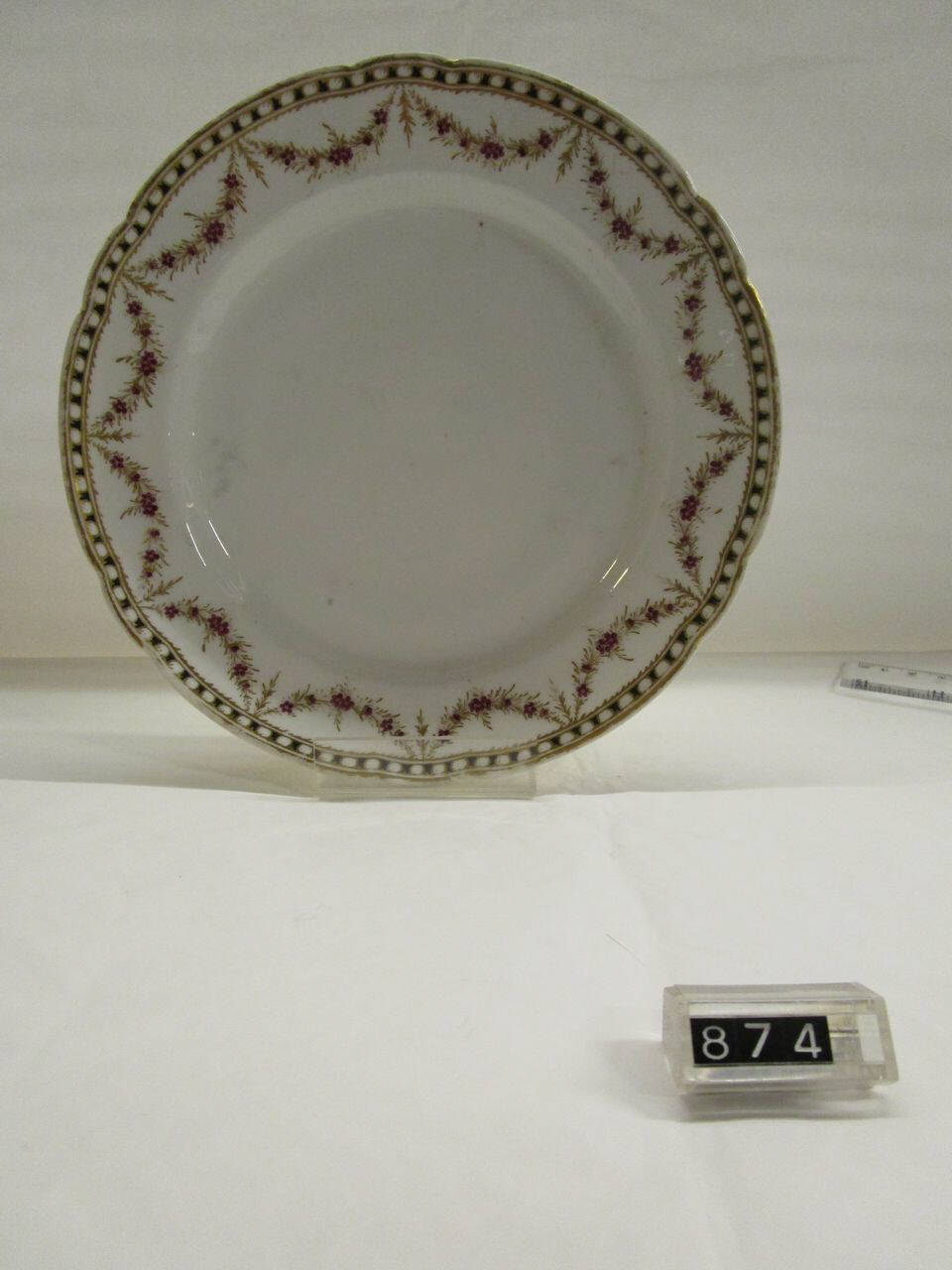 piatto di Nyon, Manifattura Dortu (inizio sec. XIX)