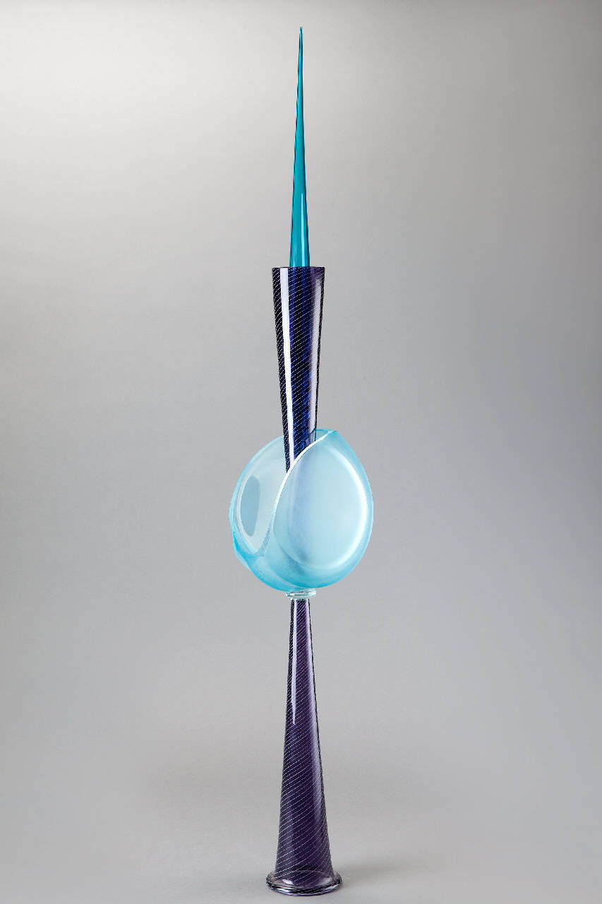 Scent bottles (scultura) di Mount, Nick (sec. XXI)