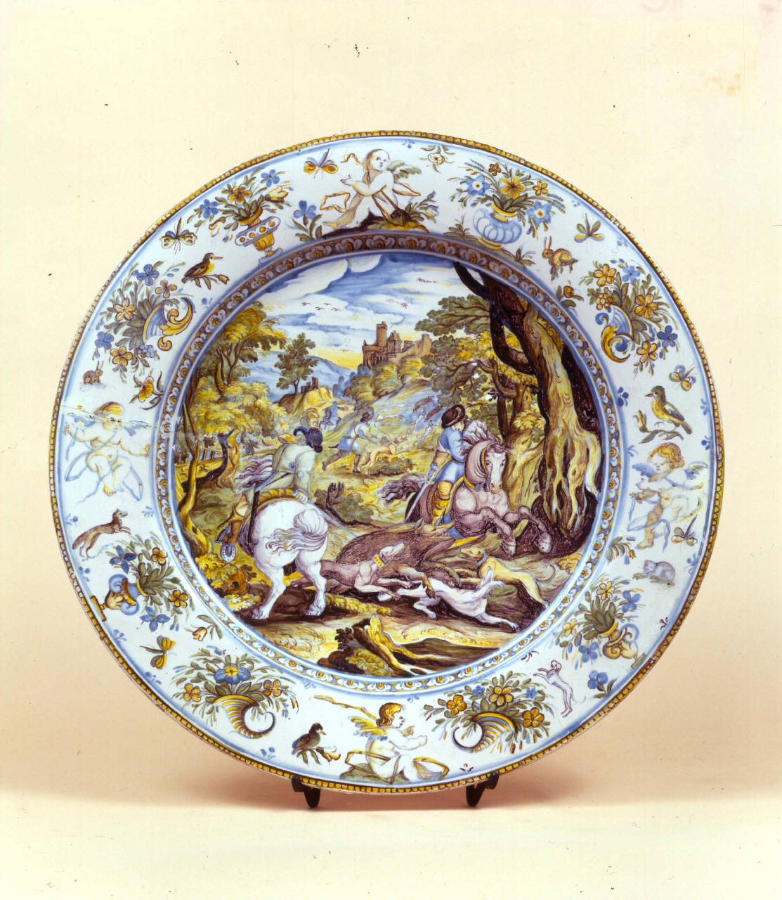 caccia al cinghiale (piatto da parata) di bottega Pompei, Castelli d'Abruzzo (sec. XVIII)