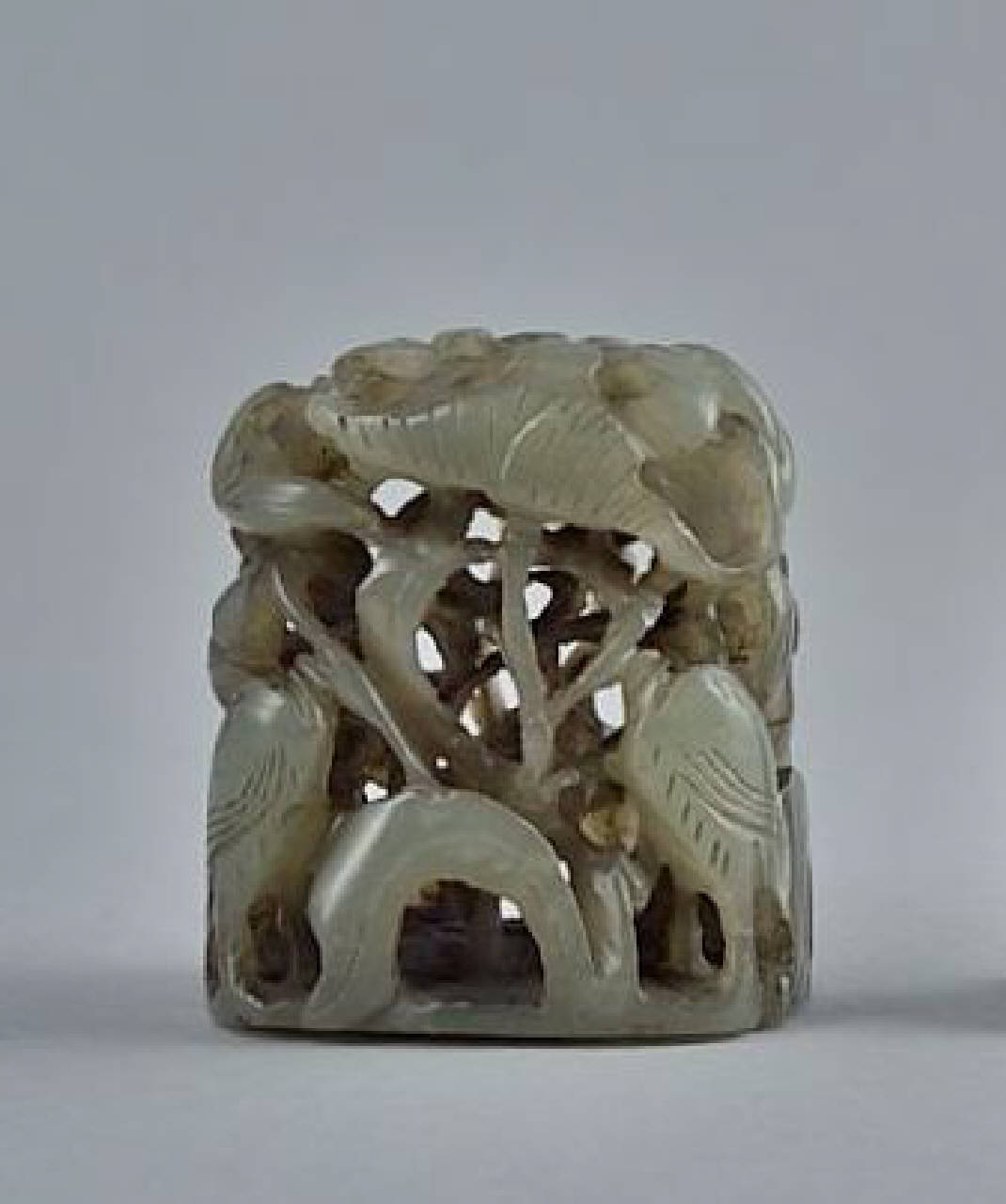 fiori e uccelli (pomolo) - ambito Cina (seconda metà secc. XVI/ XVII)