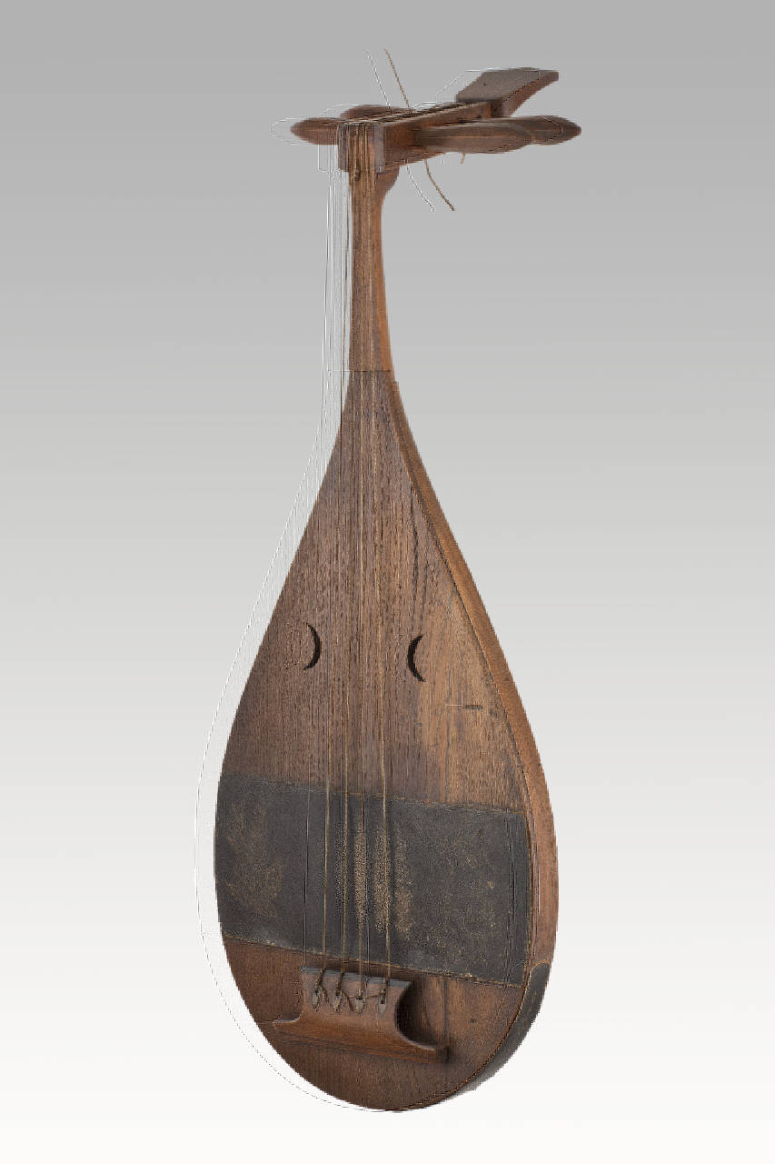 liuti a manico (liuto) - ambito Giappone (prima metà sec. XX)