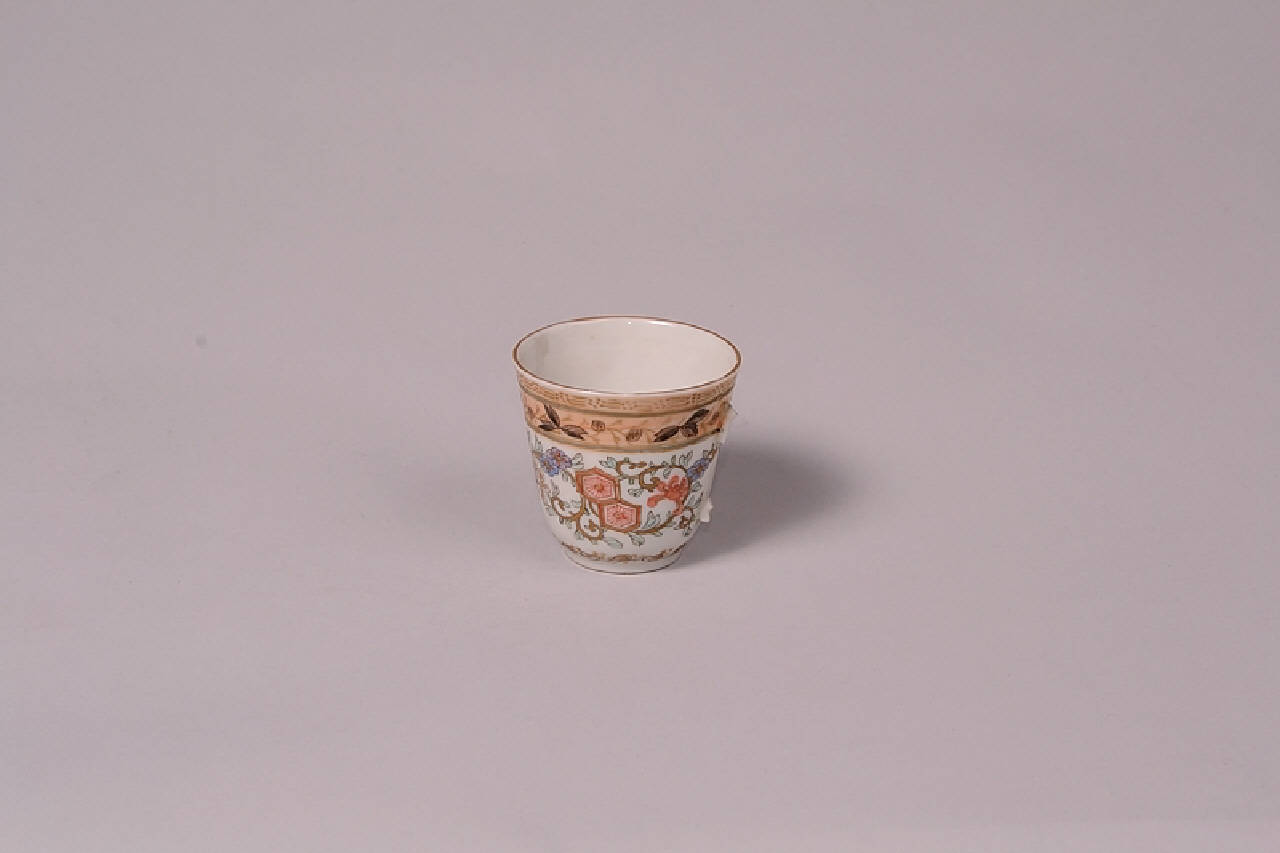 tazza - ambito Giappone (sec. XIX)
