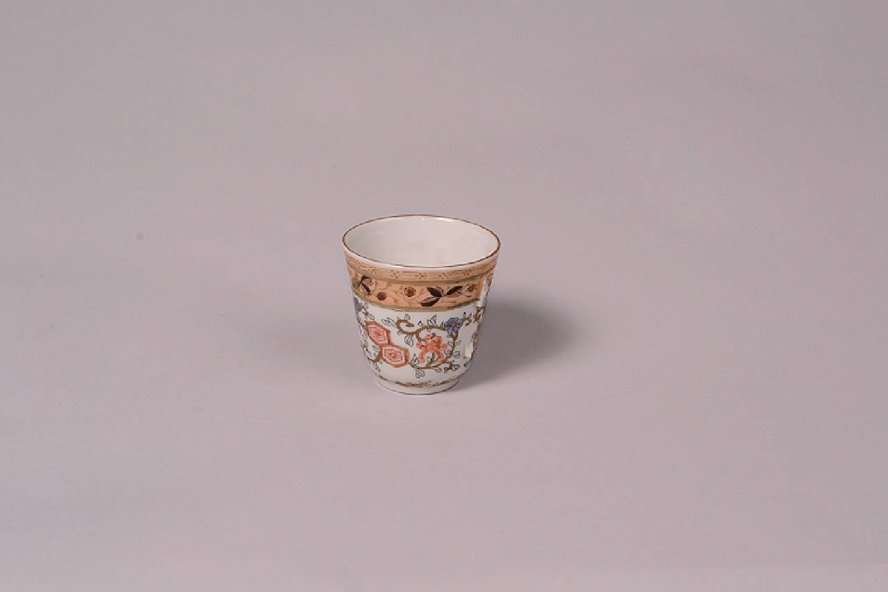 tazza - ambito Giappone (sec. XIX)