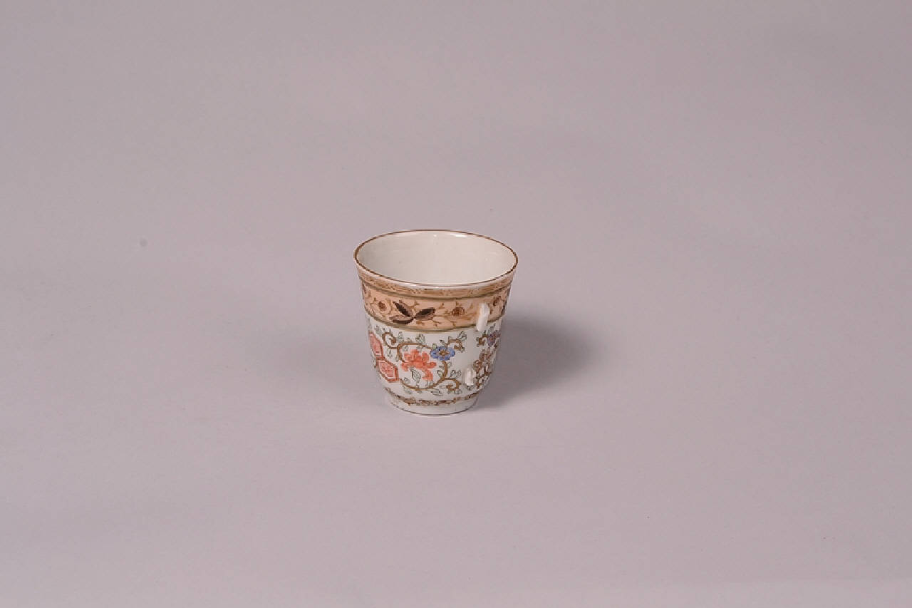 tazza - ambito Giappone (sec. XIX)