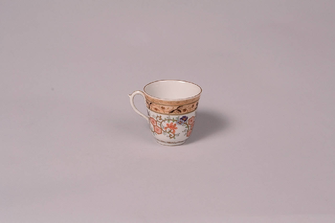 tazza - ambito Giappone (sec. XIX)