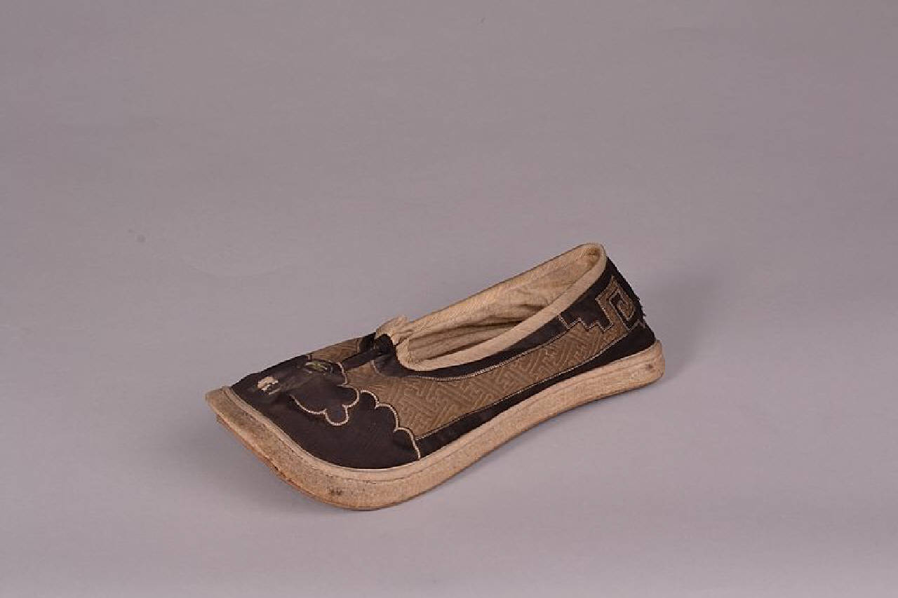 scarpa - ambito Cina (sec. XIX)