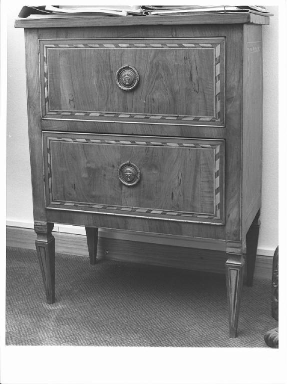 cassettiera - ambito lombardo (seconda metà sec. XVIII)