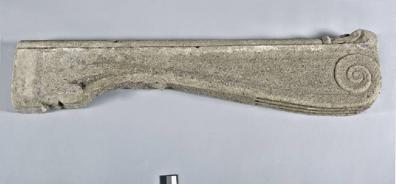 Mensole e spalle del camino detto di Leandro e di Leonora (mensola, spalla) di Scultore - ambito lombardo (prima metà sec. XVI)