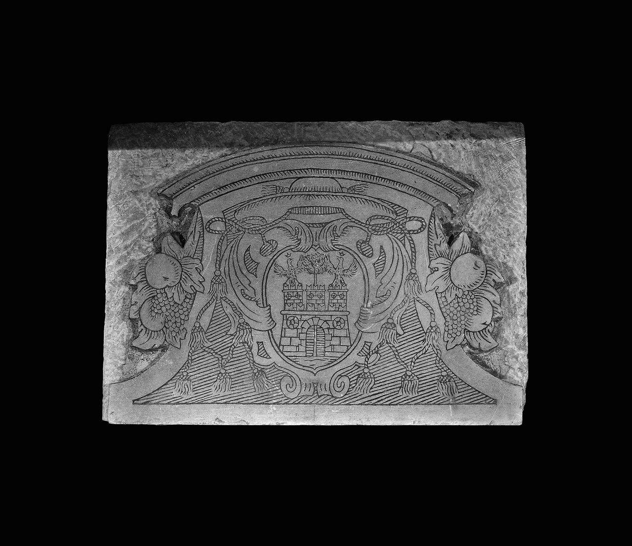 Lastra calcografica (?) con stemma vescovile (lastra) di Scultore - ambito italiano (terzo quarto sec. XVII)