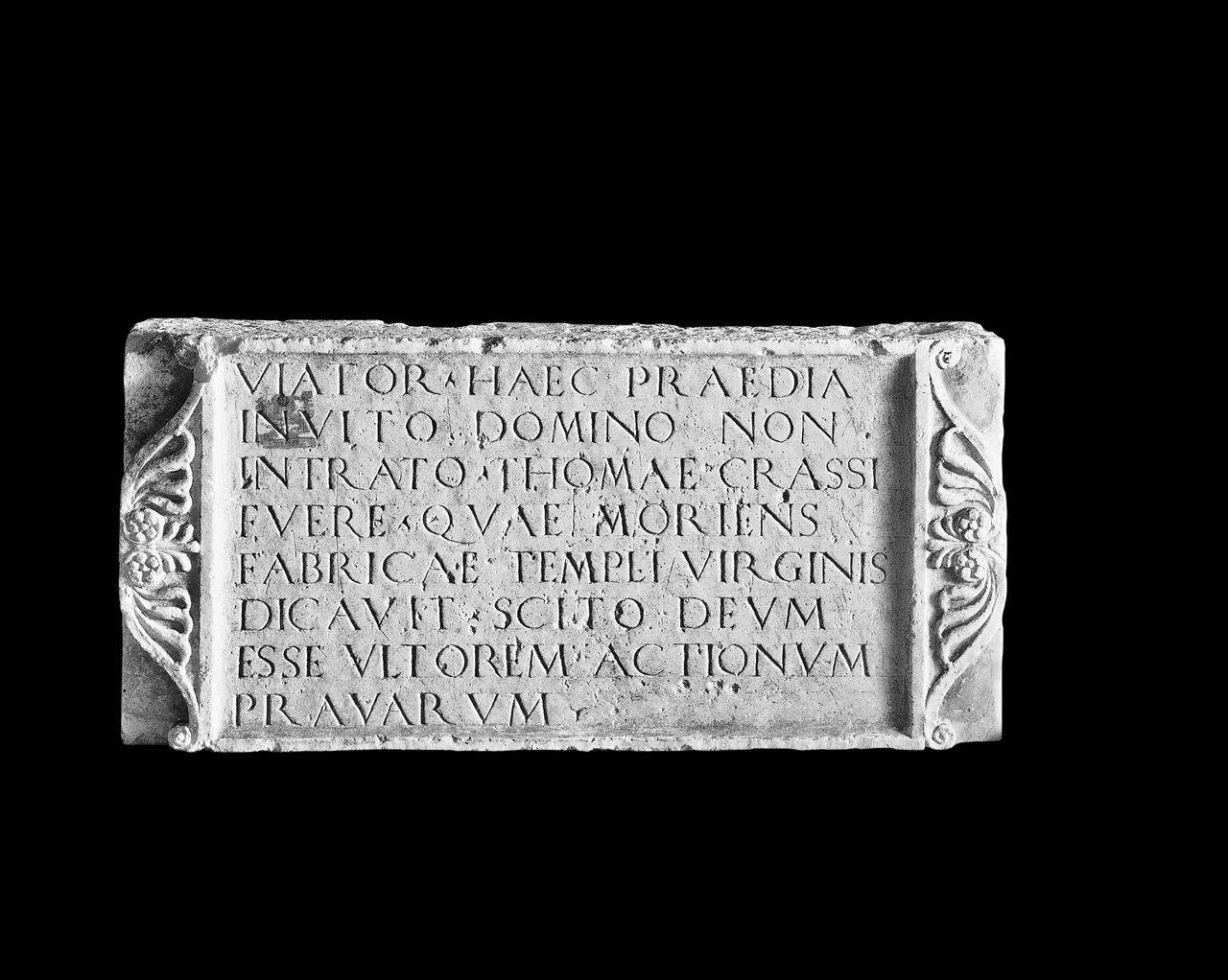 Sigillo della Fabbrica del Duomo con targa commemorativa di Tommaso Grassi (lastra) di Scultore - ambito lombardo (ultimo quarto sec. XV)