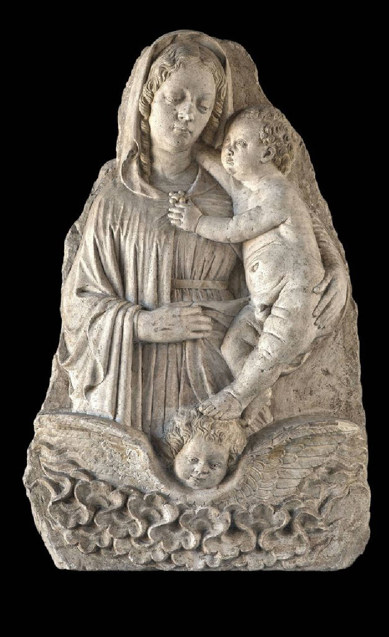 Madonna a tre quarti con Bambino stante sorgenti da cherubino e nuvole (gruppo statuario, rilievo) di Mantegazza, Cristoforo (fine sec. XV)