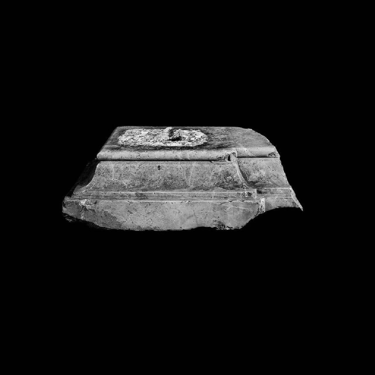 Balaustra in marmo macchiavecchia (balaustra, parte di) di Scultore - ambito lombardo (sec. XVII)