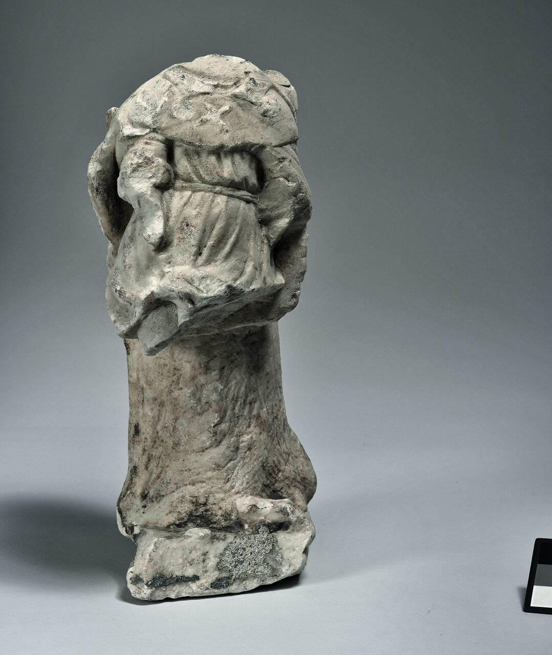 Figura acefala: San Rocco? (statua acefala) di Scultore - ambito lombardo (sec. XVI)