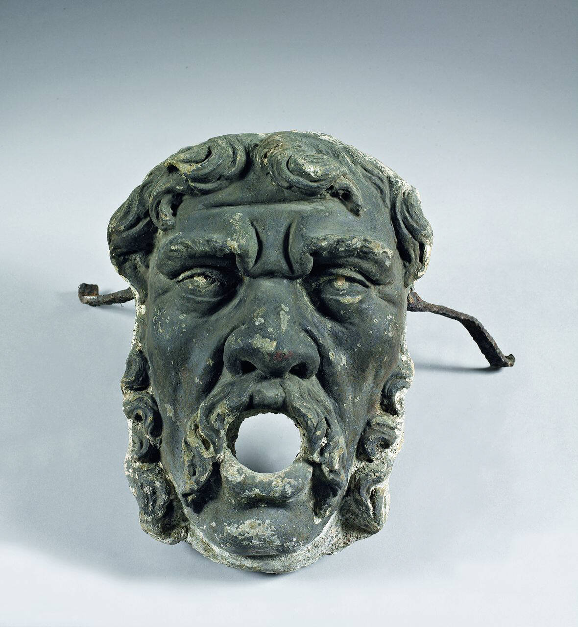 Mascherone di fontana (mascherone) di Scultore - ambito lombardo (sec. XVII)