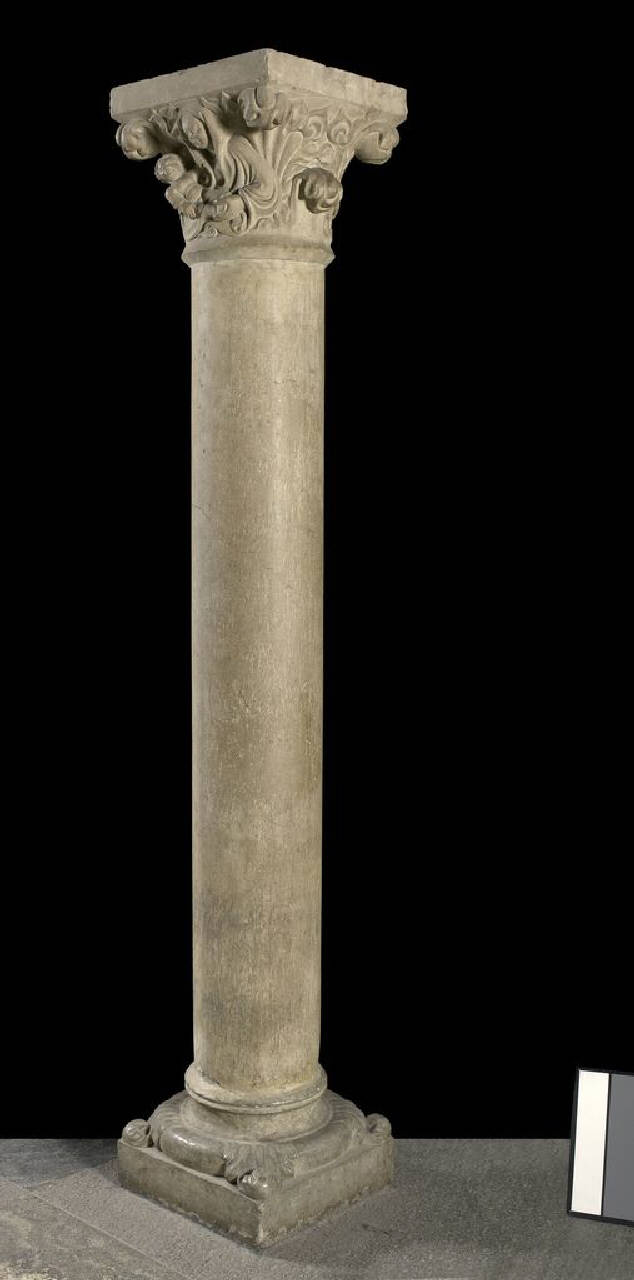 Base, colonna e capitello avente San Domenico (base, colonna, capitello) di Jacopino da Tradate (scuola) (primo quarto sec. XV)