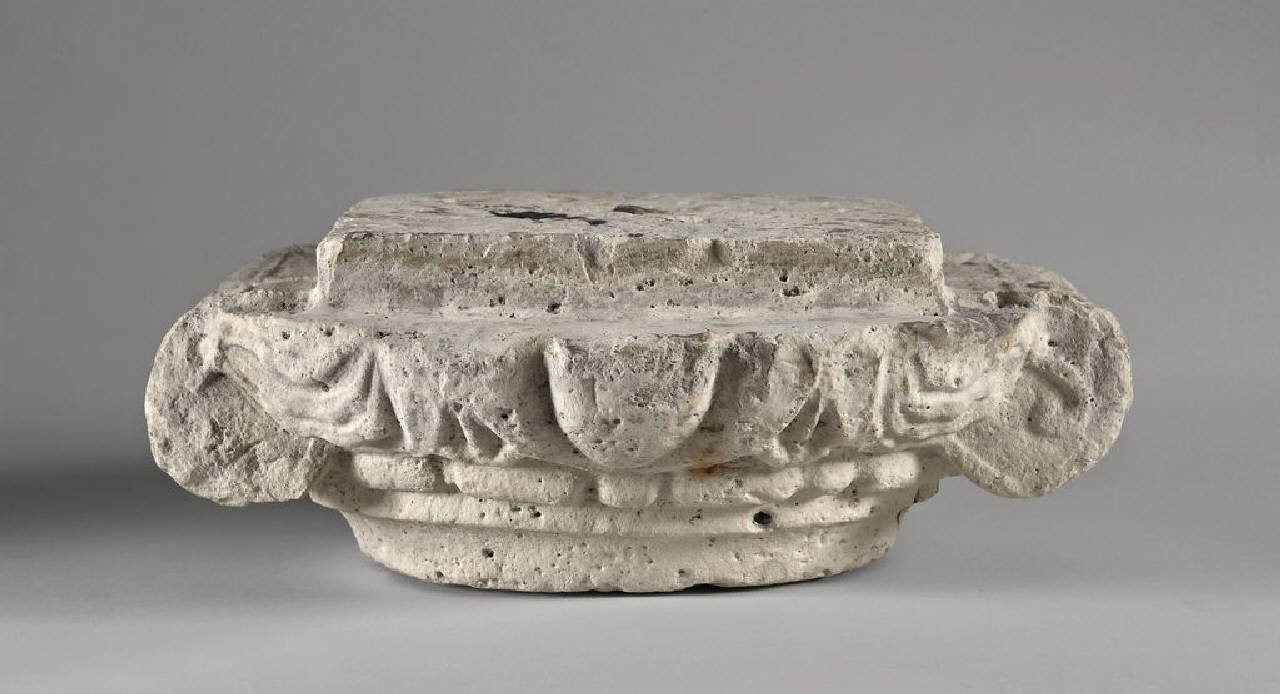 Parte superiore di capitello (capitello) di Scultore - ambito lombardo (prima metà sec. XVI)