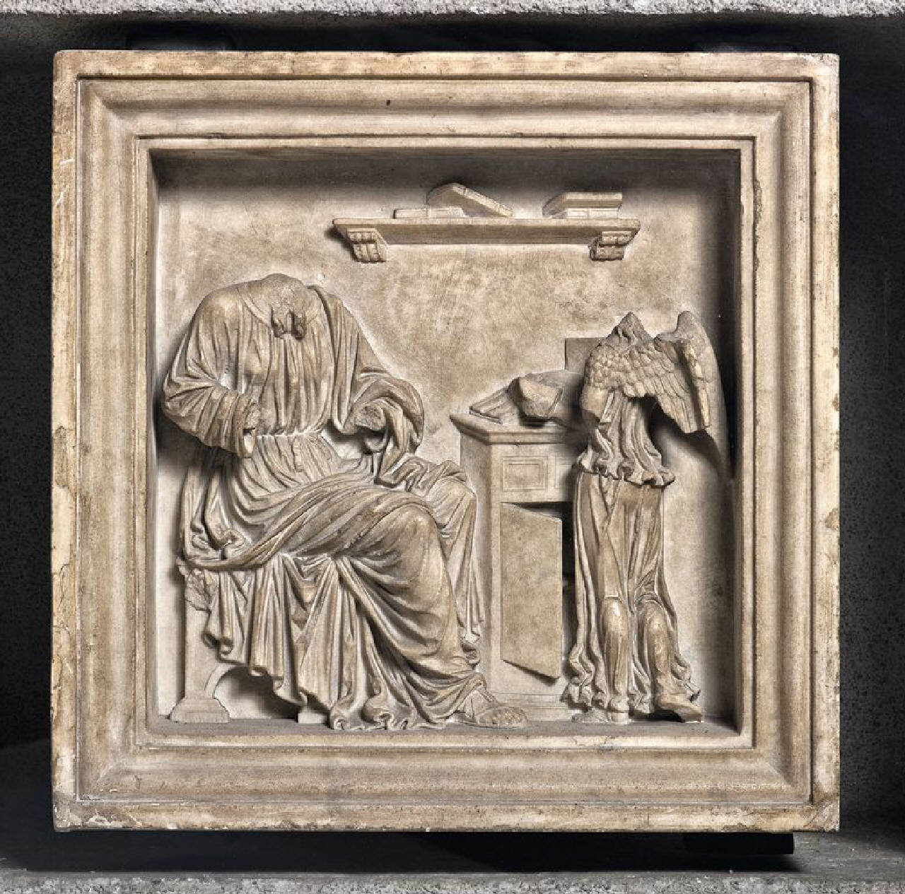 L'apparizione dell'angelo a San Matteo evangelista (formella) di Scultore - ambito lombardo (primo quarto sec. XVI)