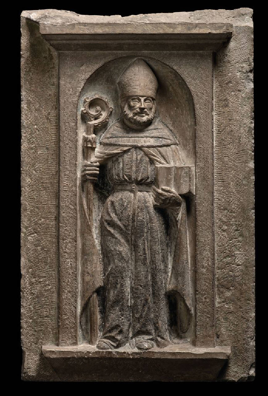 Edicola con Santo vescovo, Agostino? (lastra, rilievo) di Scultore - ambito lombardo (fine sec. XV)