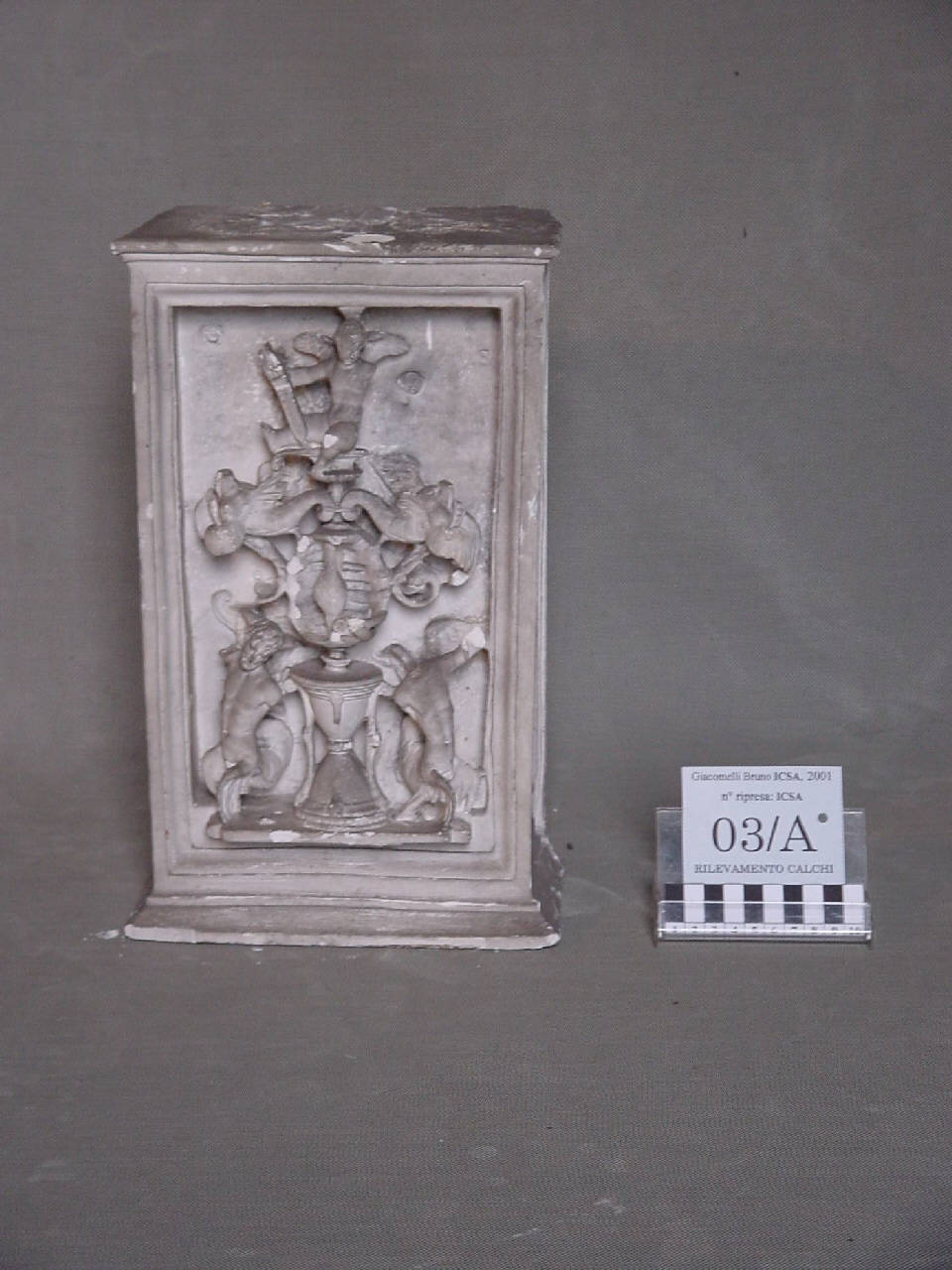 Calco del pilastrino con sfera armillare del monumento di Gaston de Foix (pilastrino) di Pierotti, Pietro (terzo quarto sec. XIX)