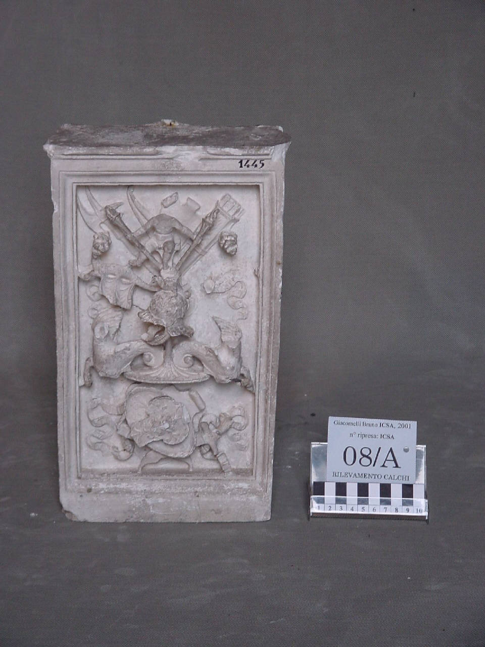Calco del pilastrino con putto ed elmo del monumento di Gaston de Foix (pilastrino) di Pierotti, Pietro (terzo quarto sec. XIX)