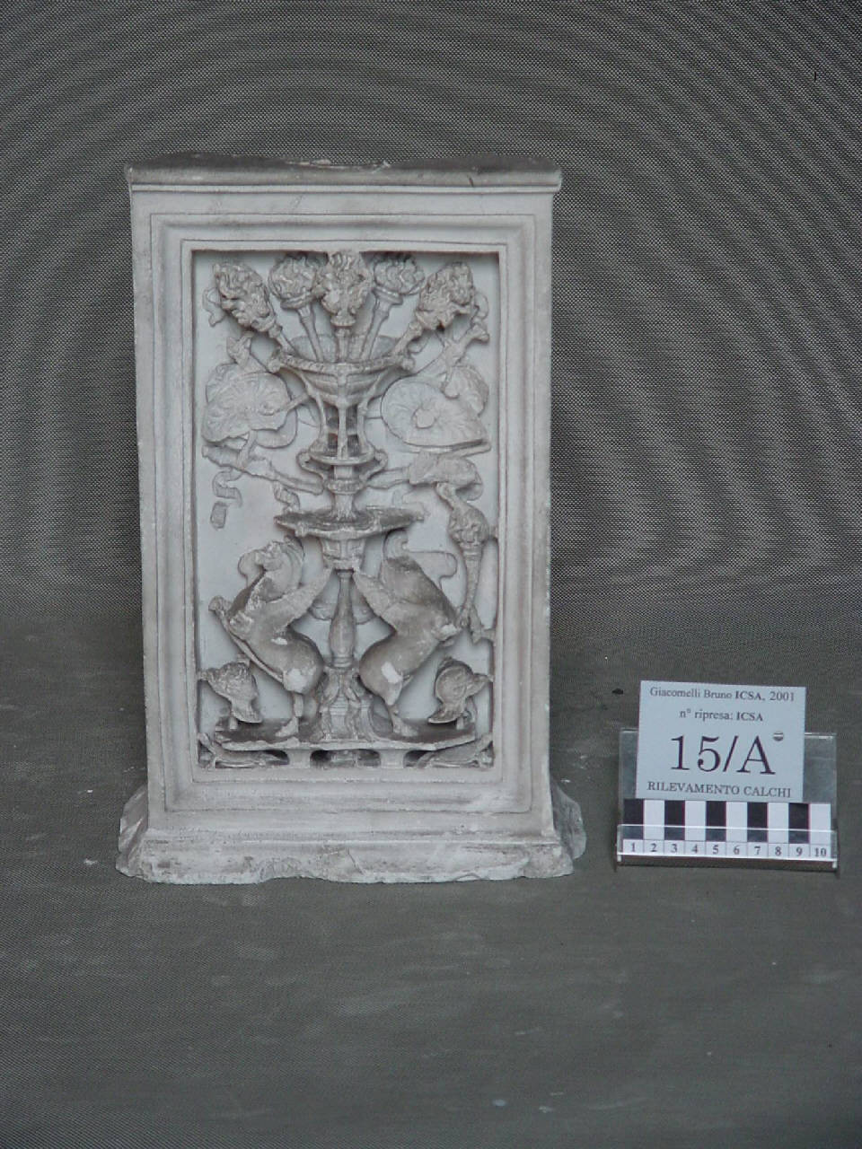 Calco di pilastrino con coppia di Pegasi del monumento di Gaston de Foix (pilastrino) di Pierotti, Pietro (terzo quarto sec. XIX)