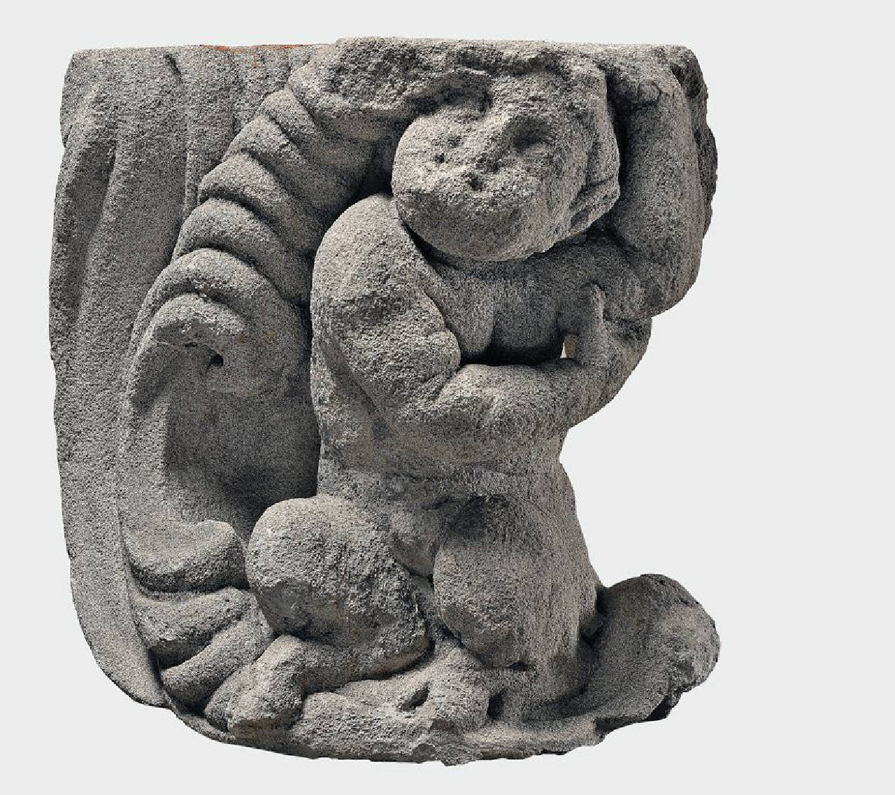 Satiro accovacciato in una nicchia (balaustra, parte di) di Scultore - ambito lombardo (ultimo quarto sec. XVII)