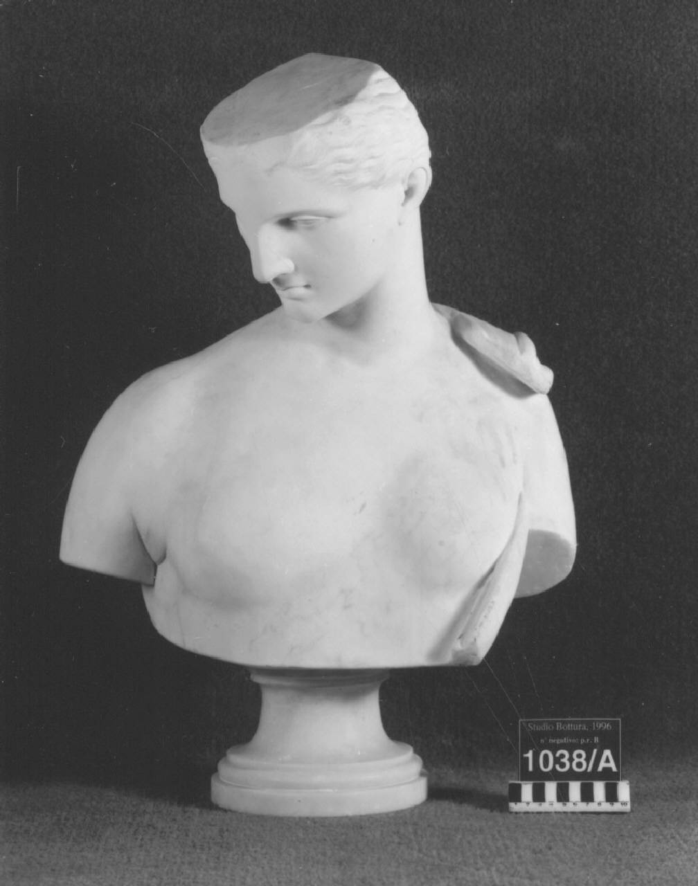 Copia parziale del busto di Psiche (busto) di Scultore - ambito italiano (fine/inizio sec. XIX)