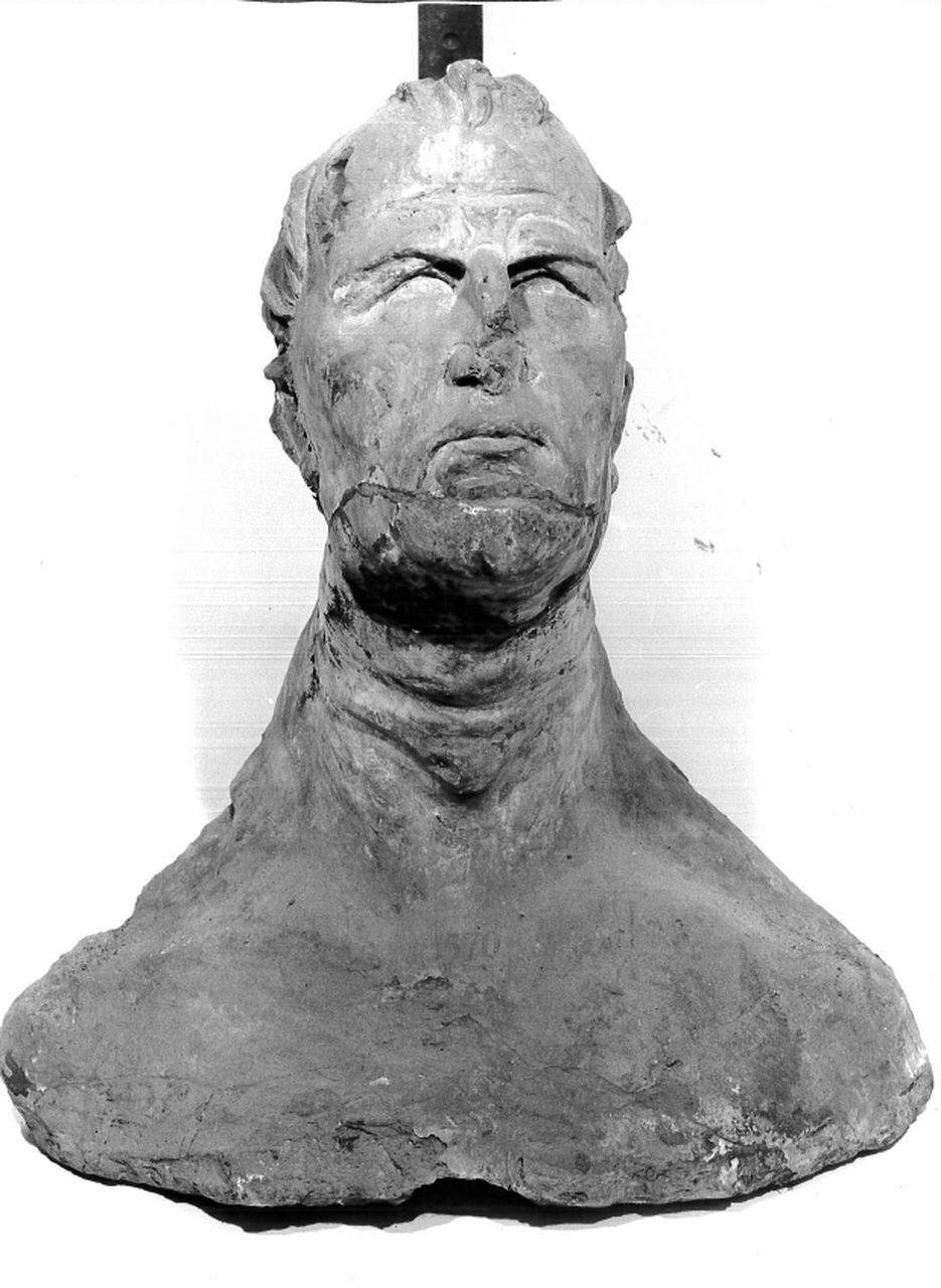 Busto virile colossale (busto) di Plasticatore - ambito lombardo (fine/inizio sec. XV)