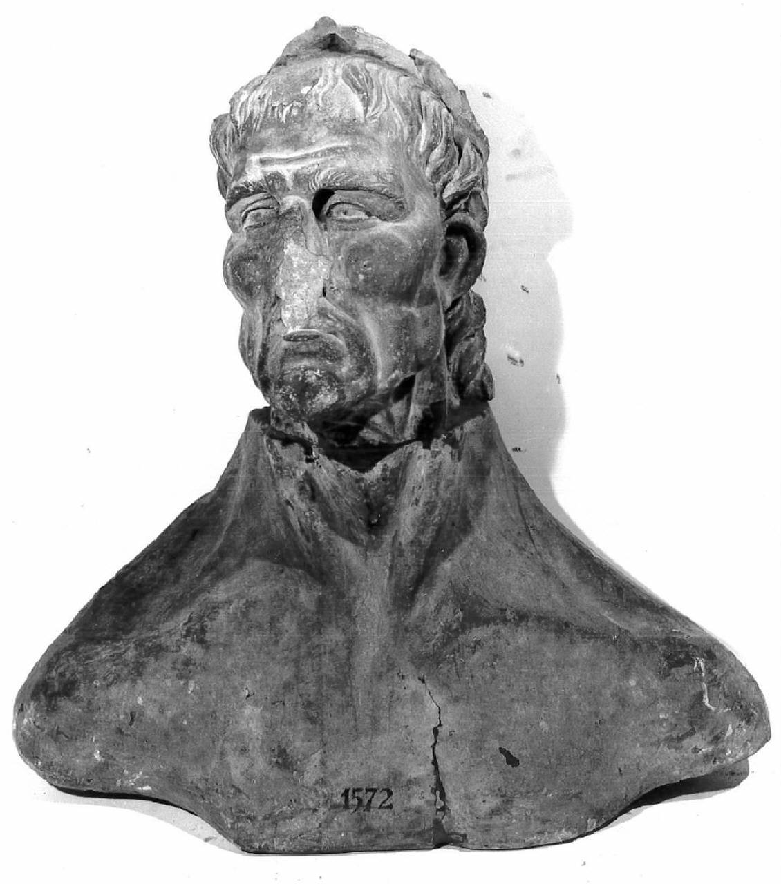 Busto virile colossale (busto) di Plasticatore - ambito lombardo (fine/inizio sec. XV)