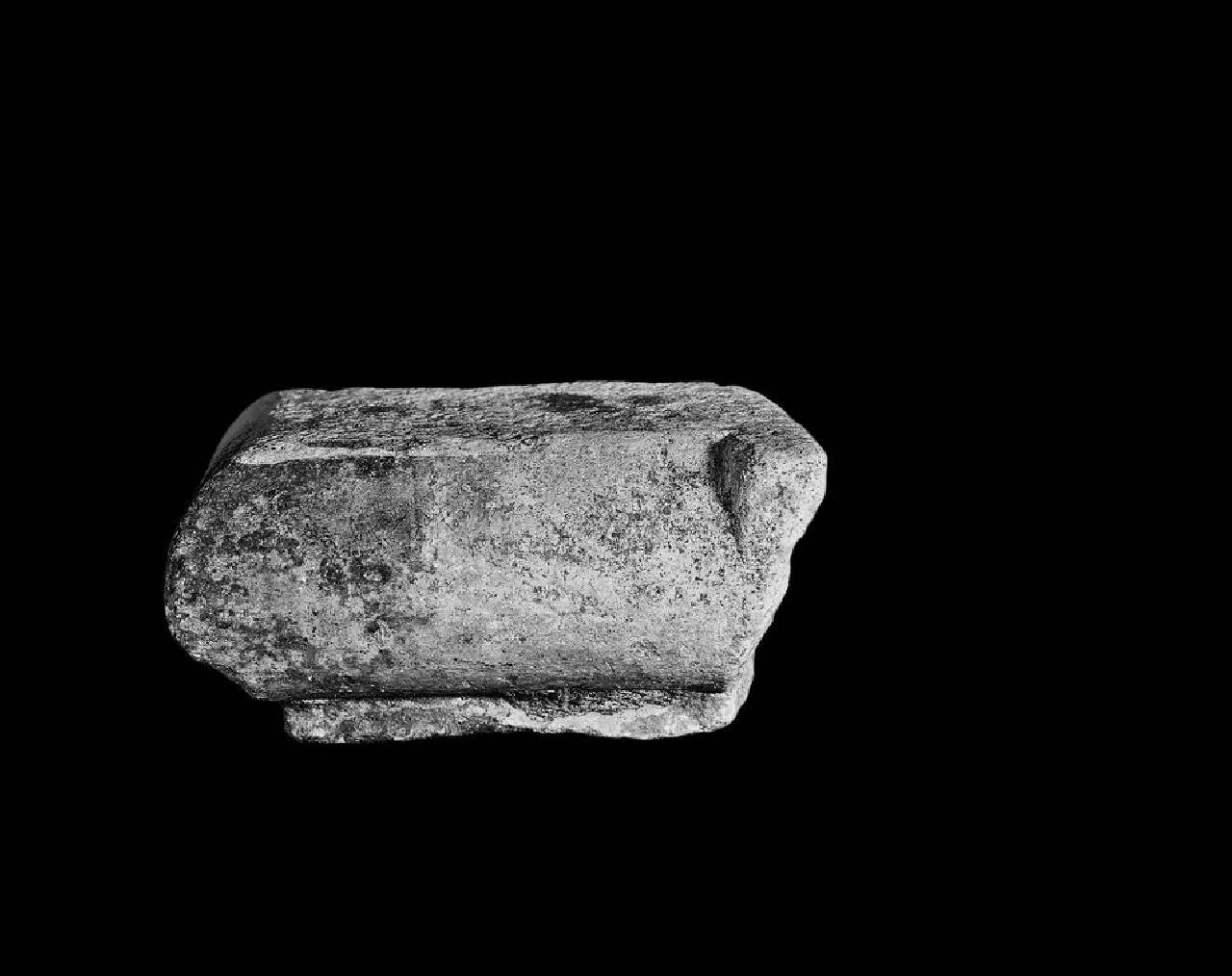 Base (base) di Scultore - ambito lombardo (prima metà sec. XV)