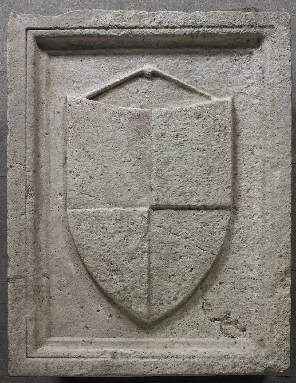 Stemma di Porta Nuova (stemma) di Scultore - ambito lombardo (seconda metà sec. XIV)