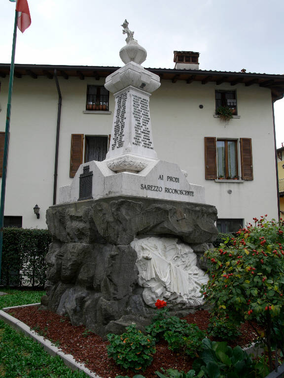 monumento ai caduti - ambito bresciano (terzo quarto sec. XX)