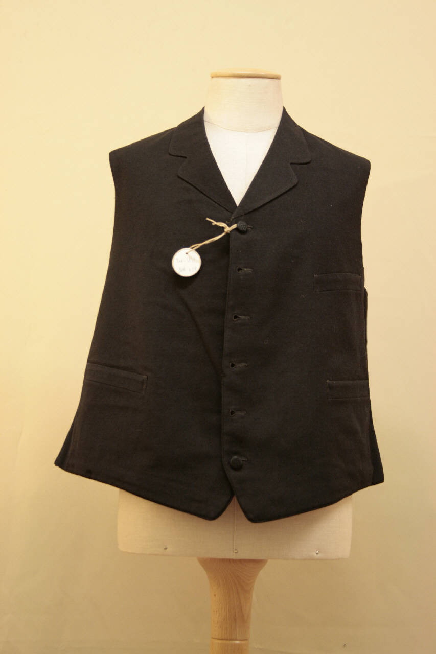 gilè maschile di L. Beretta & C. Roma - Milano - Torino (primo quarto sec. XX)