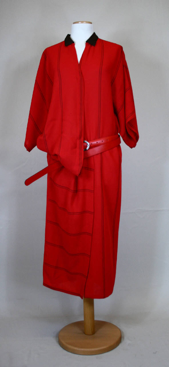 abito femminile di Gianni Versace/ Made in Italy (ultimo quarto sec. XX)