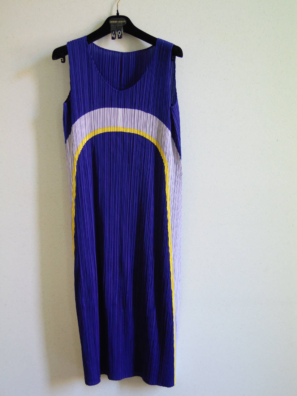 abito femminile di Pleats Please | Issey Miyake (fine/ inizio secc. XX/ XXI)