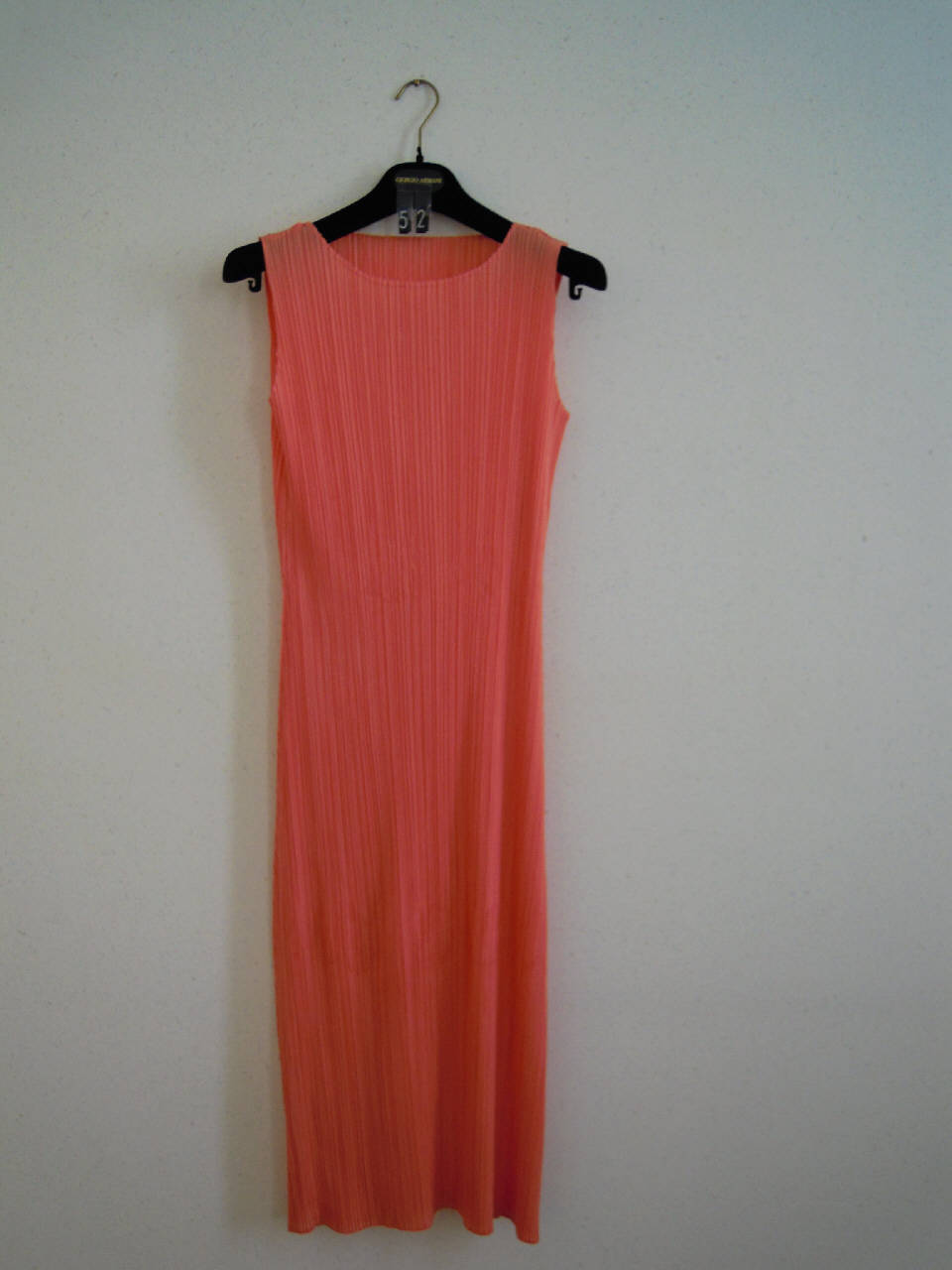 abito femminile di Pleats Please | Issey Miyake (fine/ inizio secc. XX/ XXI)