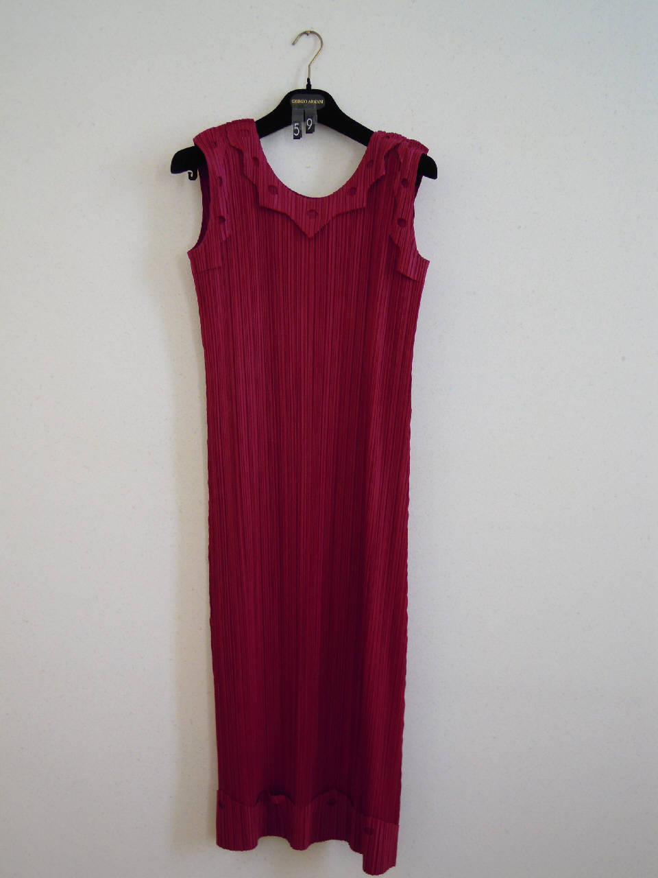 abito femminile di Pleats Please | Issey Miyake (fine/ inizio secc. XX/ XXI)