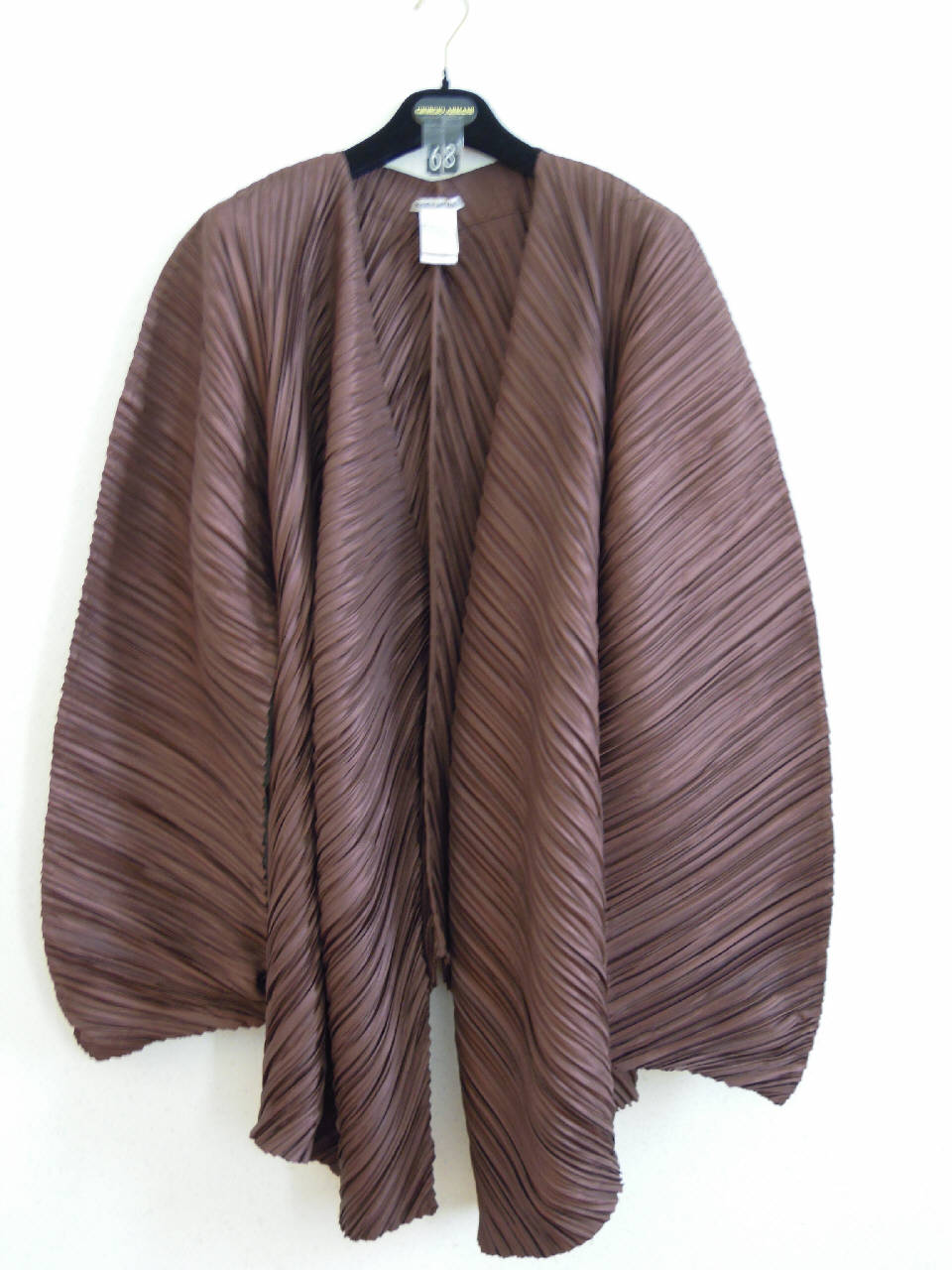 cappotto di Pleats Please | Issey Miyake (fine/ inizio secc. XX/ XXI)