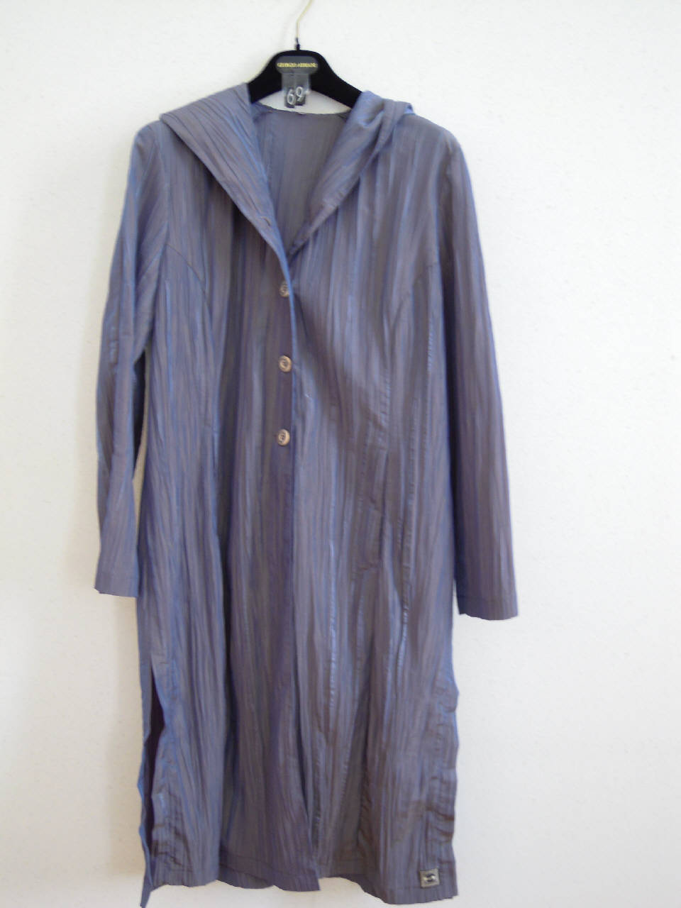 soprabito femminile di Pleats Please | Issey Miyake (fine/ inizio secc. XX/ XXI)