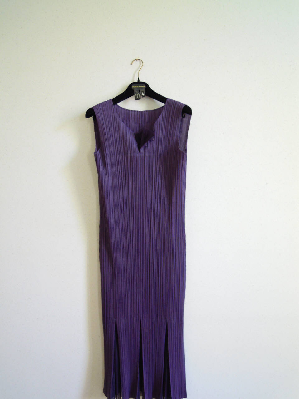 abito femminile di Pleats Please | Issey Miyake (fine/ inizio secc. XX/ XXI)