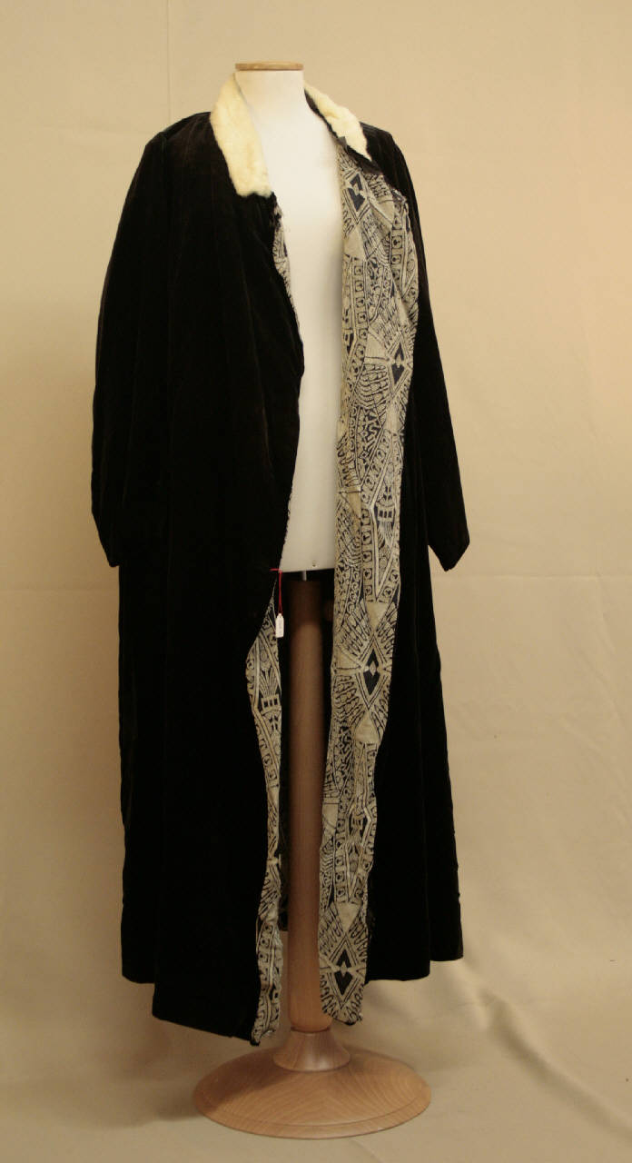 soprabito femminile - manifattura italiana (secondo quarto||secondo quarto sec. XX||sec. XX)