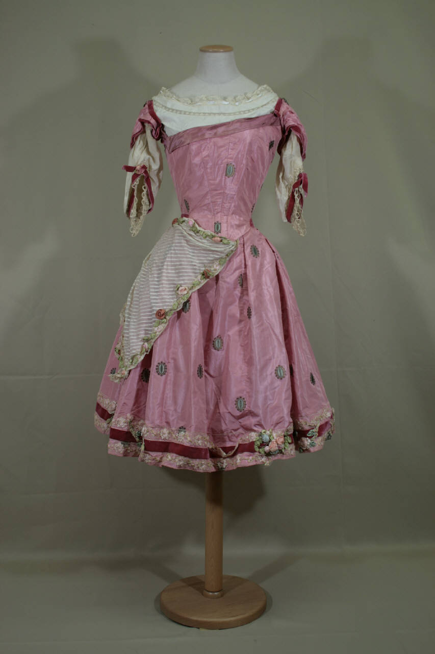 abito femminile - manifattura francese (primo quarto sec. XX)