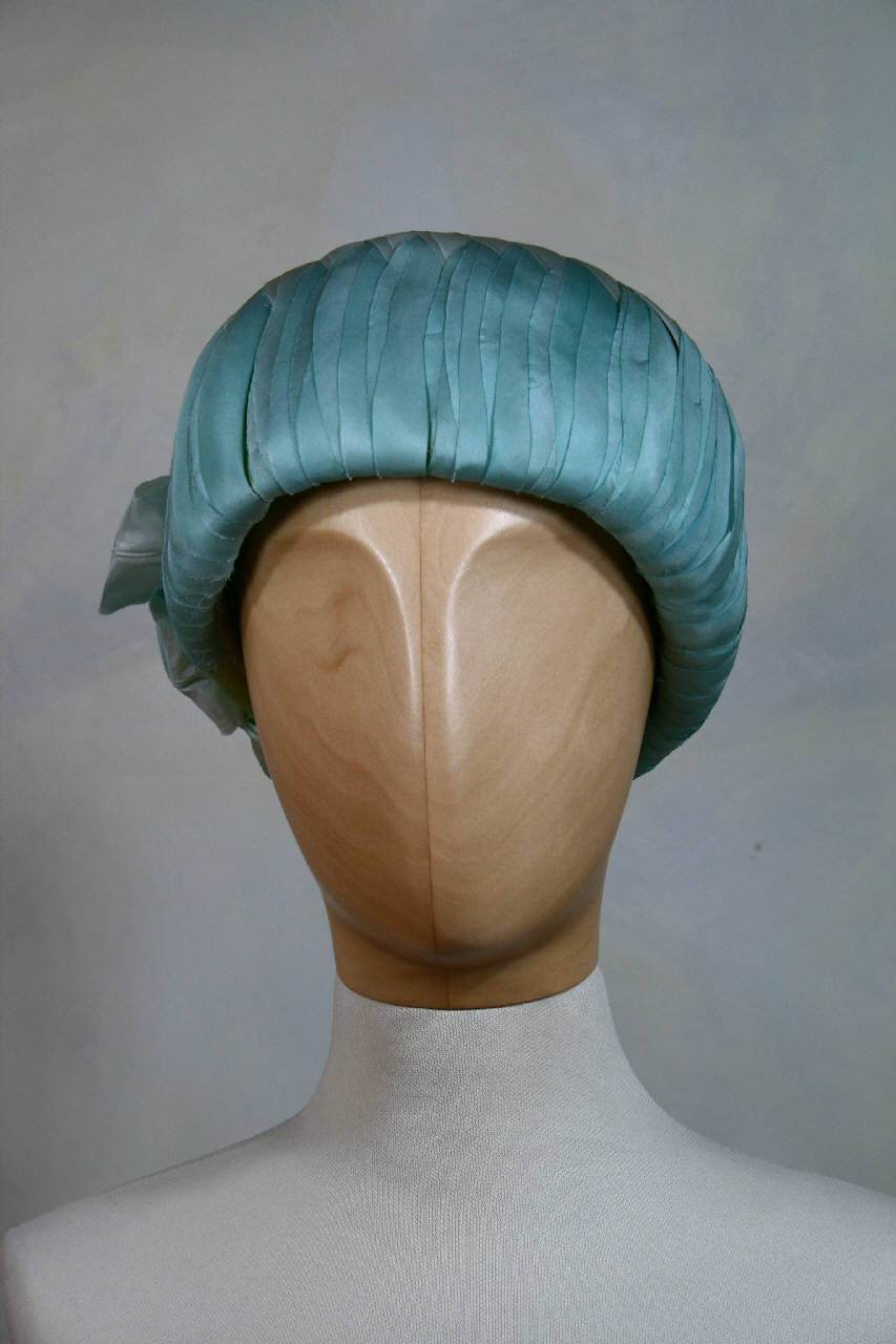 cappello femminile di Cerrato Torino tel 511426 - manifattura torinese (terzo quarto sec. XX)