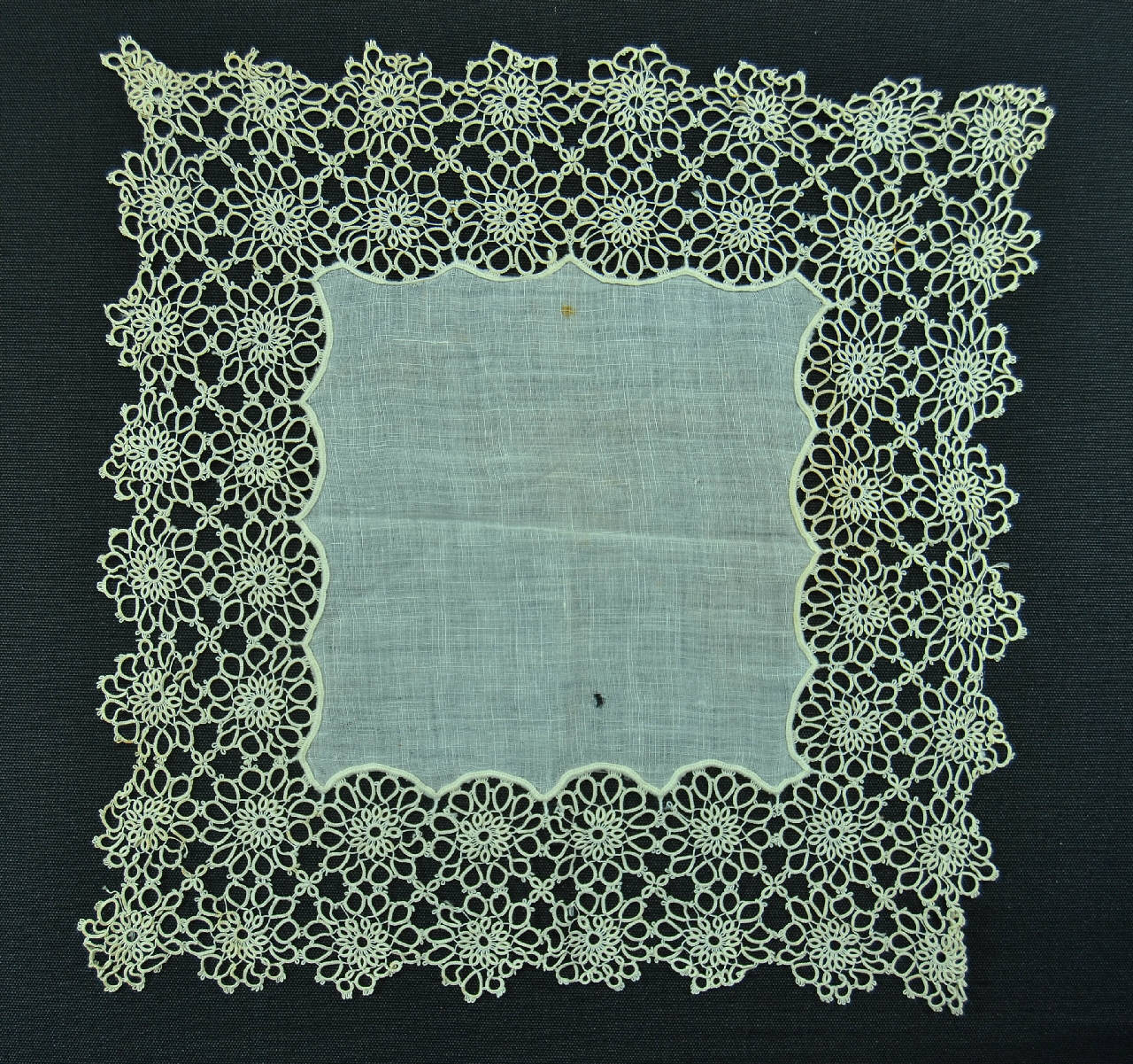 fazzoletto femminile - manifattura italiana (metà sec. XIX)