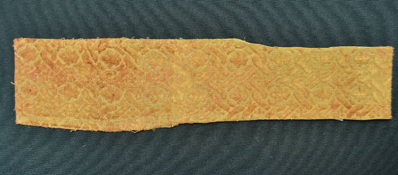 manipolo - manifattura italiana (ultimo quarto||primo quarto sec. XVI||sec. XVII)